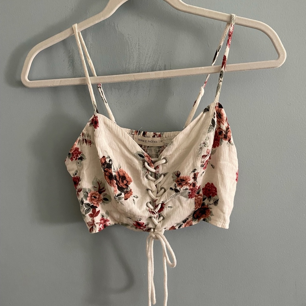 Floral crop top tank with front tie